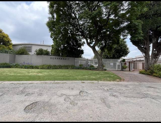 3 BEDROOM PROPERTY TO RENT IN BEYERS PARK